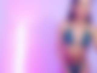 Live cam show with Roussebunny1 - HD on Camsoda