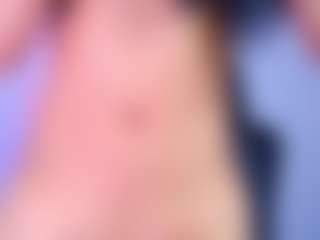 Roussebunny1's Live Sex Cam Show