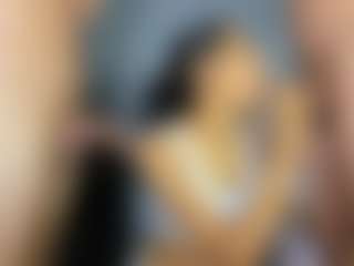 Live cam show with TesoroMalibu - Tease on wildcum.com