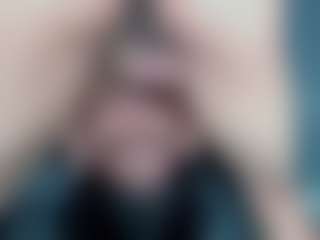 Live cam show with TesoroMalibu - White on Camsoda | colombia