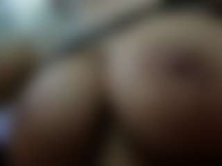 Ahleyrosee's Live Sex Cam Show