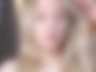 Live cam show with Dori - Domination on thefappeningchat.com