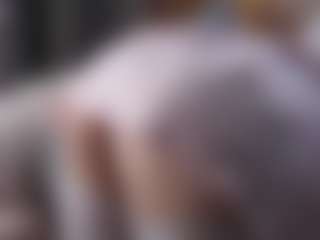 Live cam show with Dori - Camel Toe on ObeyMaria