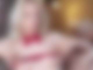 Live cam show with Dori - Camel Toe on makecum.org