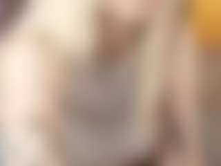 Live cam show with Dori - Gray Eyes on slutload