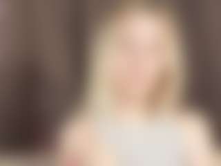 Live cam show with Dori - Young Adult on Camsoda