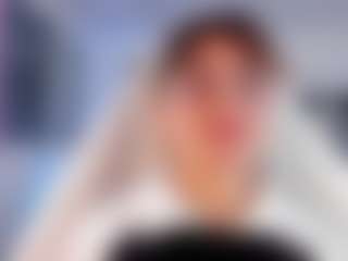 Live cam show with EmilyFiorii - New Shaved Pussy on alttransgirls