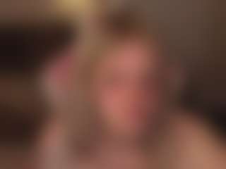 Lillly-Jhonasss's Live Sex Cam Show