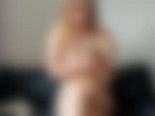 Live cam show with RosarioOdam - Spy on Camsoda