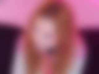 Live cam show with DollyRoses - Costume on Camsoda
