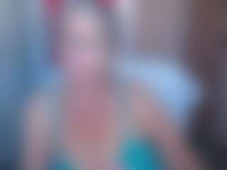 Live cam show with Petra70 - New Shaved Pussy on Camiplay Live