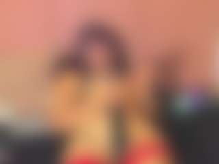 Live cam show with SamanthaAura - Domination on friskycurves.com