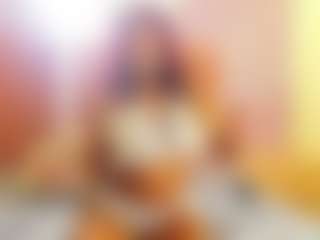 Live cam show with SamanthaAura - Red Hair on StripNow