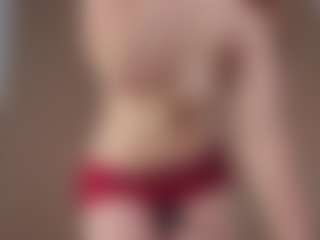 Live cam show with AletaTestani - Brown Eyes Brown Hair on Camsoda