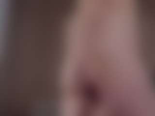 AletaTestani's Live Sex Cam Show
