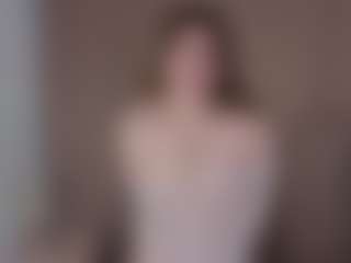 Live cam show with AletaTestani - Ahegao on Camsoda