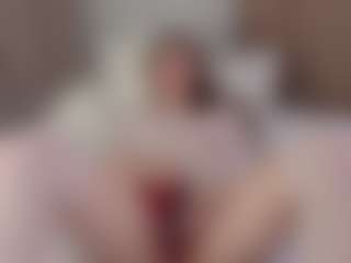 AletaTestani's Live Sex Cam Show