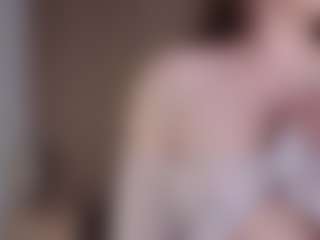 AletaTestani's Live Sex Cam Show