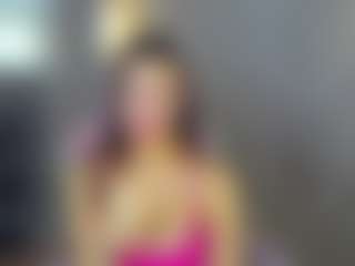 Live cam show with Nicole - Green Eyes on TeamSkeetLive