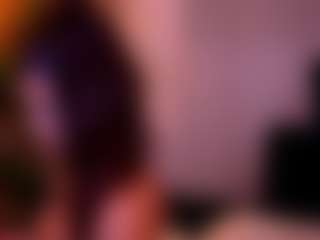 Live cam show with Kyliekroft - Butt Plug on Camsoda