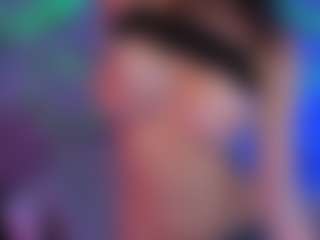 noelle-woww's Live Sex Cam Show