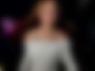 Live cam show with Princess-Li1y - Blue Eyes on Fit Hotties