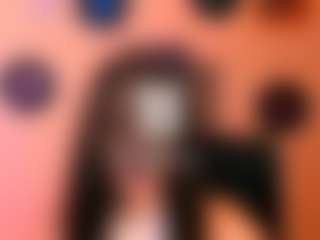 selena-crystal MILF webcam performer live streaming