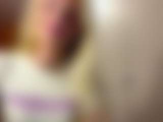 Live cam show with Sabina - New Blowjob on Camiplay Live