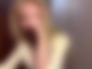 Live cam show with Sabina - Blonde Hair on Stripli.com
