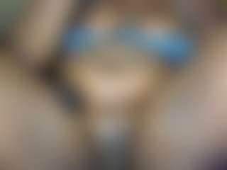 Carrielovexx's Live Sex Cam Show
