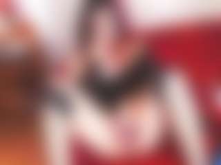 Live cam show with lunaqueen420 - Big Balls on madthumbs