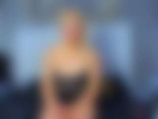 LunaSwetHL's Live Sex Cam Show