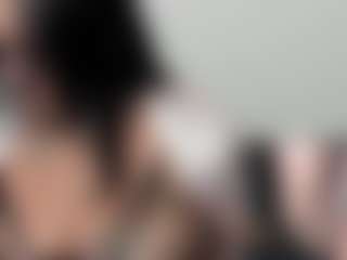 Live cam show with LunaVelvett - Fuck Machine on AdultVida.com