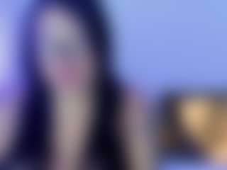 Live cam show with LunaVelvett - Mature on Camsoda