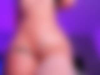 Live cam show with Milan-Daph - College on Camsoda