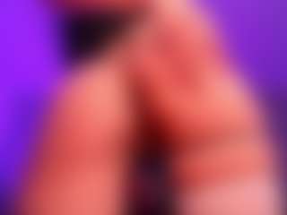 Live cam show with Milan-Daph - College on Camsoda