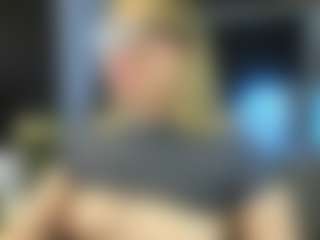 Live cam show with Moon-constance - Body Massage on Camsoda