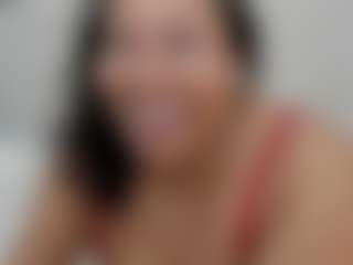 Live cam show with nyomii - Skinny MILF on nudelive.tv