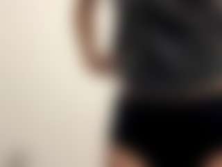 Live cam show with AureaDismore - College on madthumbs