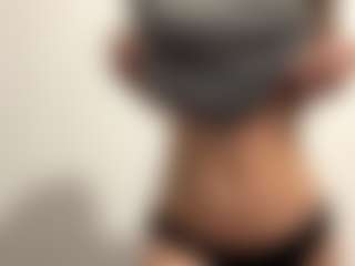AureaDismore's Live Sex Cam Show