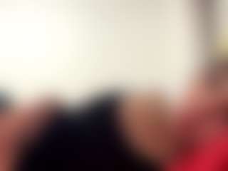 Live cam show with AureaDismore - Striptease Asian on Camming Site