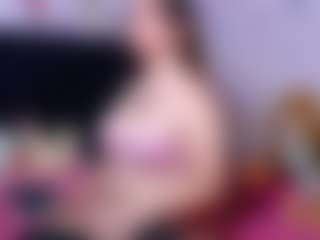 Live cam show with shantaltsfoxx - White on Camsoda | colombia