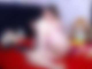 Live cam show with shantaltsfoxx - Green Eyes on xblisslive.com