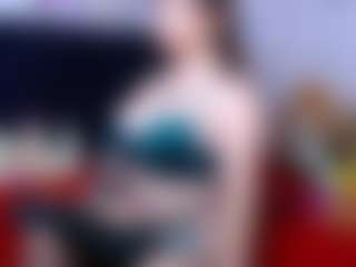 Live cam show with shantaltsfoxx - No Drinking on Camming Site