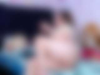 Live cam show with shantaltsfoxx - HD on Camsoda