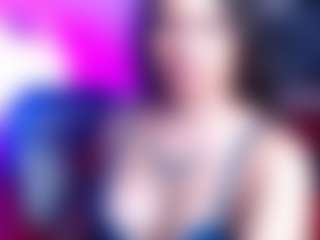 Live cam show with shantaltsfoxx - Tattoos on Big Tits