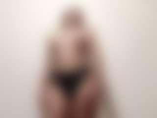Live cam show with BirdieMacer - Trimmed Asian on camwithhim.com