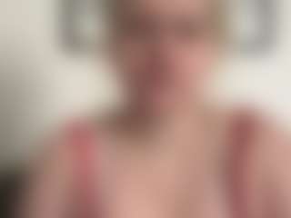 css2clean MILF webcam performer live streaming