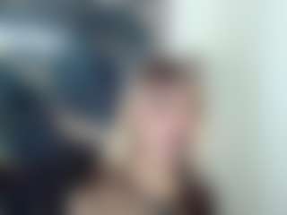 emma-miler's Live Sex Cam Show