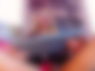 emma-miler's Live Sex Cam Show